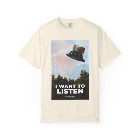 I Want to Listen Graphic Tee