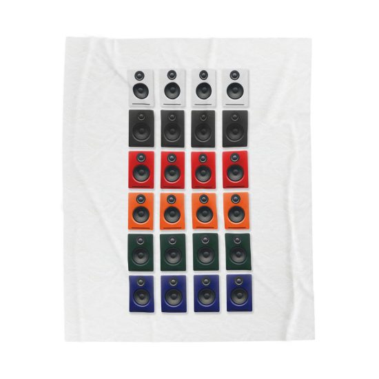 Speaker Design Velveteen Plush Blanket, Cozy Throw for Music Lovers, Soft Home Decor, Gift for Audiophiles, Blanket for Parties